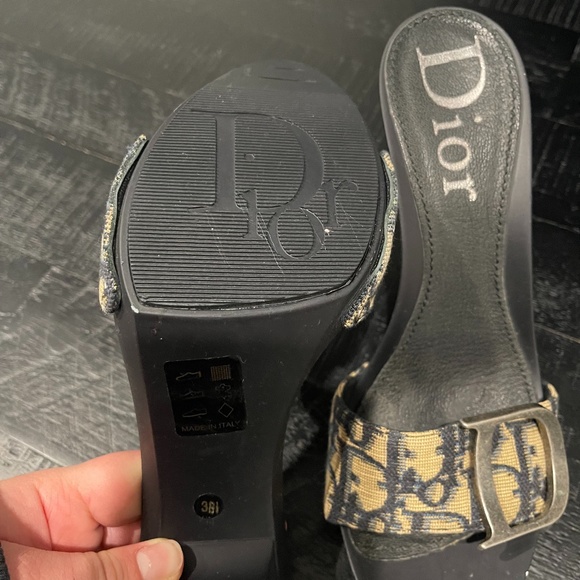 Vintage Dior Monogram Heels Size 36.5 - Picture 3 of 3